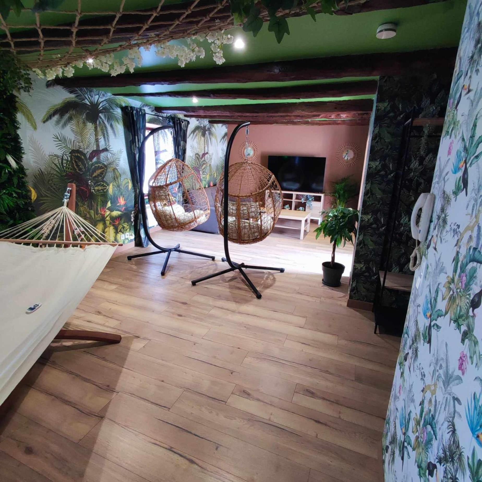 L'Evasion Jungle Apartment Saint-Pierre-de-Plesguen Exterior photo