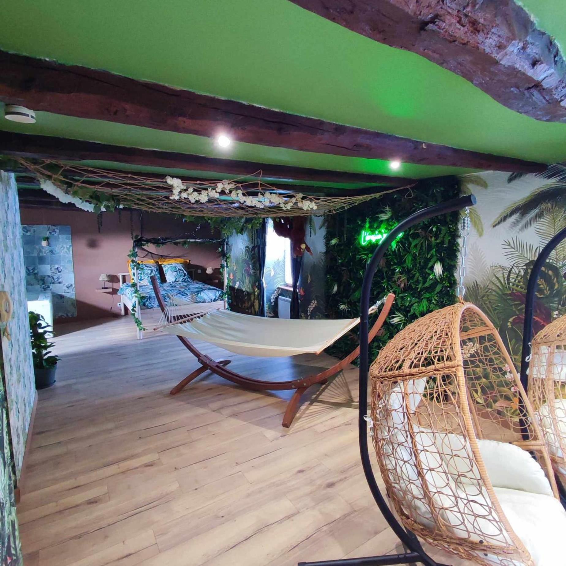 L'Evasion Jungle Apartment Saint-Pierre-de-Plesguen Exterior photo